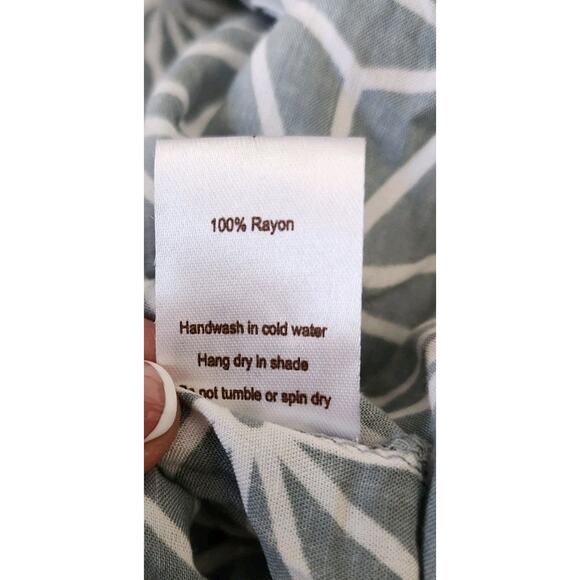 NWT Tiare Hawaii Womens Hollie Maxi Dress Aqua Blue/gray Geo Print One Size All - Picture 5 of 5